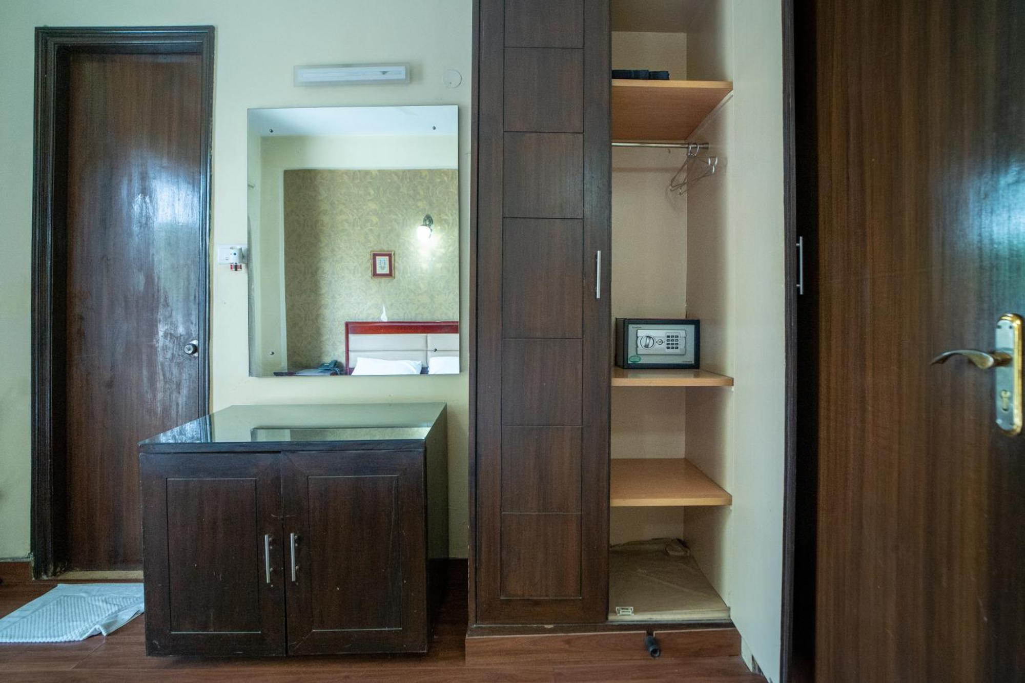 Enkay Residency V Block-Cyber City Gurgaon Dış mekan fotoğraf