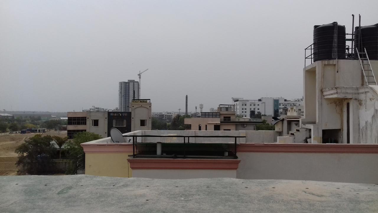 Enkay Residency V Block-Cyber City Gurgaon Dış mekan fotoğraf